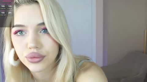 Snapshot of milabunny_ chatting on January 10, 2026, 10:39 am Mila and u can call me sweet bunny online show from January 10, 2026, 10:39 am