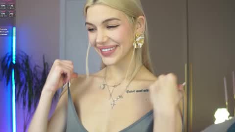 Snapshot of milabunny_ chatting on February 7, 2026, 10:52 am Mila and u can call me sweet bunny online show from February 7, 2026, 10:52 am