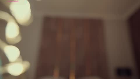 Snapshot of miladystarlight chatting on October 5, 2025, 5:00 pm online show from October 5, 2025, 5:00 pm