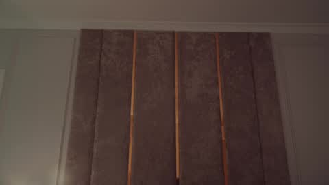        online show from April 25, 2026, 6:49 pm