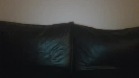 MilaGabor online show from October 15, 2025, 5:57 pm