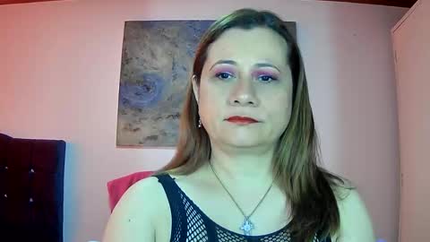 milagros_latin online show from October 7, 2025, 1:52 pm