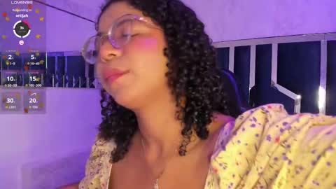 Milenna online show from October 12, 2025, 4:22 am