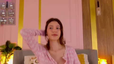 Snapshot of milalavson chatting on May 4, 2026, 5:14 am Mila online show from May 4, 2026, 5:14 am
