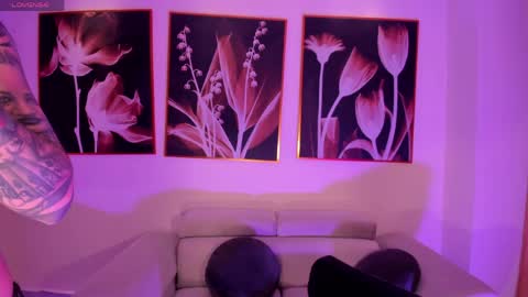 Mila  online show from April 5, 2026, 3:42 pm