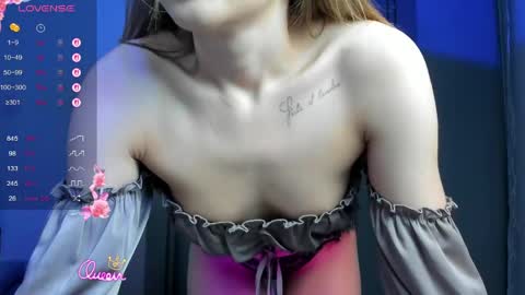 MilaLewi online show from May 12, 2026, 3:53 pm