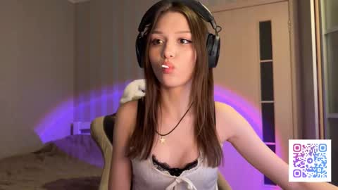 Snapshot of milamiuu chatting on March 1, 2026, 4:20 pm milamiuu online show from March 1, 2026, 4:20 pm