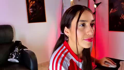 Milane online show from June 22, 2026, 8:50 pm