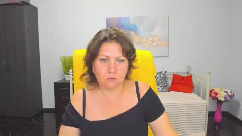 Snapshot of milana_blake chatting on September 24, 2025, 12:41 pm Milana online show from September 24, 2025, 12:41 pm