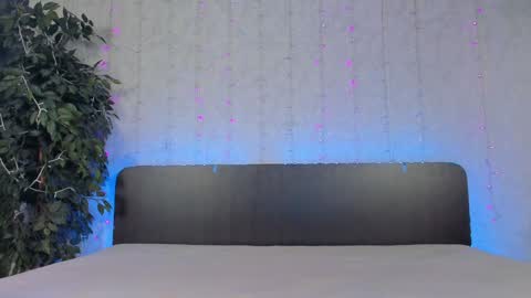 Snapshot of milana_crystal_ chatting on December 5, 2024, 11:16 am Milana online show from December 5, 2024, 11:16 am