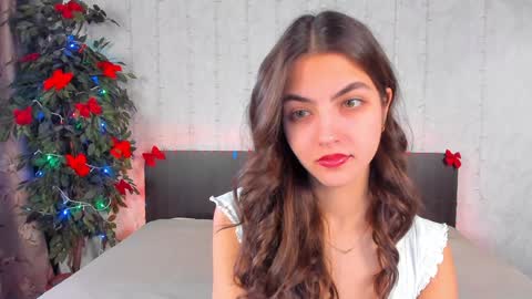 Snapshot of milana_crystal_ chatting on January 23, 2025, 8:15 am Milana online show from January 23, 2025, 8:15 am