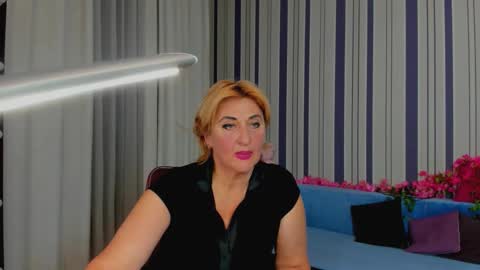 Snapshot of milanaalvis chatting on November 1, 2025, 1:24 pm MilanaAlvis online show from November 1, 2025, 1:24 pm