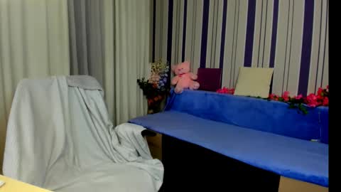 Snapshot of milanaalvis chatting on November 20, 2025, 7:19 am MilanaAlvis online show from November 20, 2025, 7:19 am