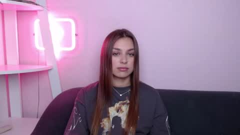 milanaangelas online show from March 22, 2026, 5:44 am