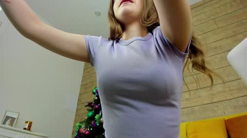 Snapshot of milanabalmain chatting on December 22, 2024, 12:16 pm MilanaBalmain online show from December 22, 2024, 12:16 pm