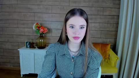 Snapshot of milanabalmain chatting on January 21, 2025, 10:41 am MilanaBalmain online show from January 21, 2025, 10:41 am