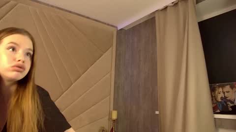 Snapshot of milanabalmain chatting on January 28, 2025, 1:49 pm MilanaBalmain online show from January 28, 2025, 1:49 pm