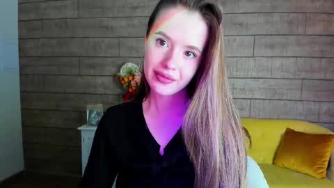 Snapshot of milanabalmain chatting on February 17, 2025, 10:40 am MilanaBalmain online show from February 17, 2025, 10:40 am