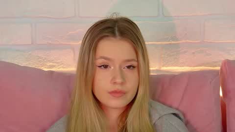 Snapshot of milanabalmain chatting on October 1, 2025, 4:13 pm MilanaBalmain online show from October 1, 2025, 4:13 pm