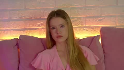 Snapshot of milanabalmain chatting on November 10, 2025, 4:33 am MilanaBalmain online show from November 10, 2025, 4:33 am