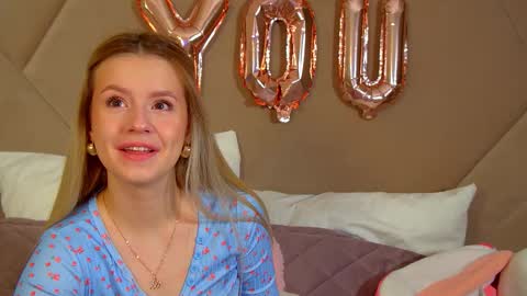 MilanaBalmain online show from February 23, 2026, 4:32 am