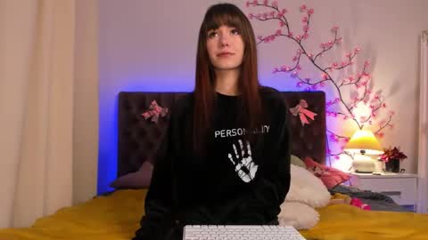 Snapshot of milanahottss chatting on February 5, 2026, 7:02 am Milana online show from February 5, 2026, 7:02 am