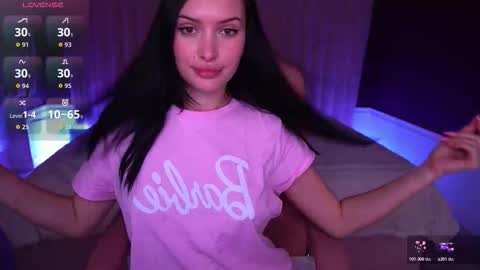 Snapshot of milanamusee chatting on November 12, 2025, 2:06 pm Milana online show from November 12, 2025, 2:06 pm