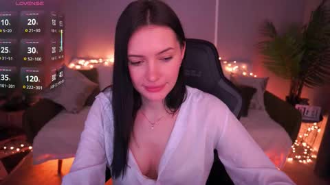 Milana online show from March 16, 2026, 2:54 pm