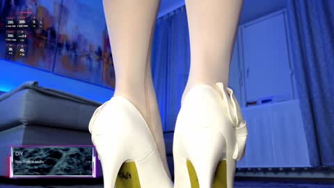 analiMilana online show from December 6, 2024, 4:36 am