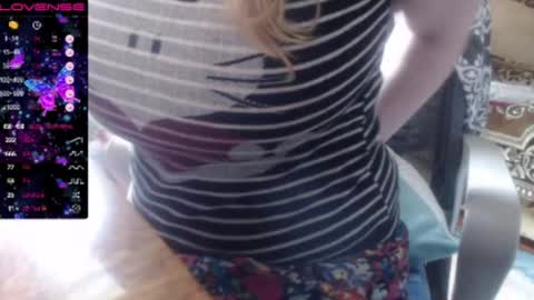 Snapshot of milanasvethoney chatting on July 2, 2026, 12:44 pm Luna-- link in bio online show from July 2, 2026, 12:44 pm