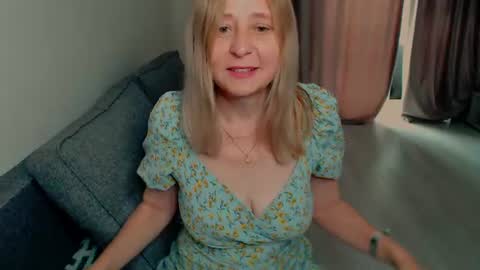 Snapshot of milanav chatting on June 19, 2026, 7:01 am Milena online show from June 19, 2026, 7:01 am