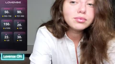 Mila online show from October 2, 2025, 9:00 pm