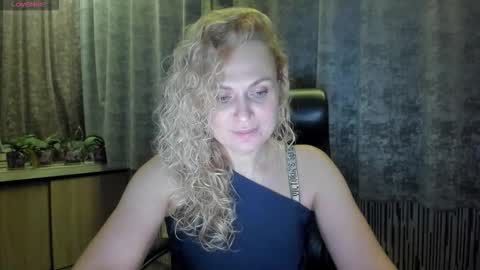 milanna_x online show from October 29, 2025, 7:04 pm