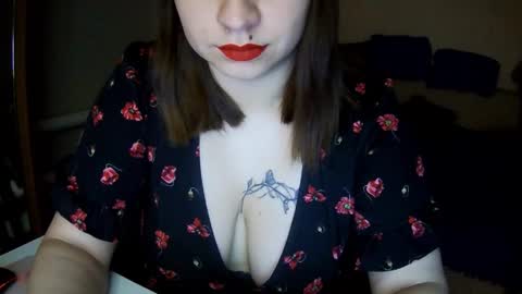 Milaxcute online show from October 24, 2025, 8:44 am