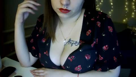 Milaxcute online show from April 10, 2026, 2:00 pm