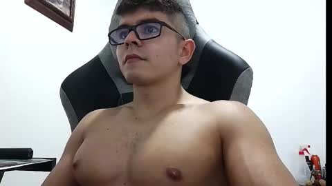 Snapshot of milcaritas3 chatting on February 20, 2026, 5:24 pm milcaritas3 online show from February 20, 2026, 5:24 pm