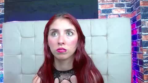 Ana online show from October 6, 2025, 8:39 pm