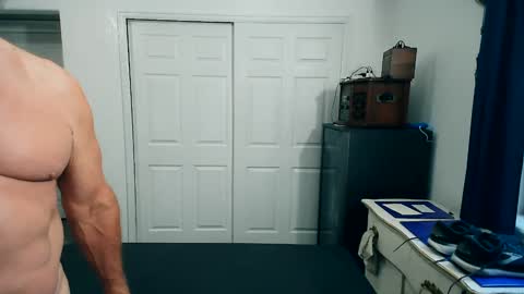 Milehi1958 online show from October 8, 2025, 10:29 pm