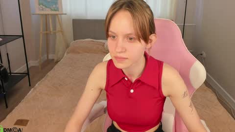 Milena online show from April 26, 2026, 1:25 am
