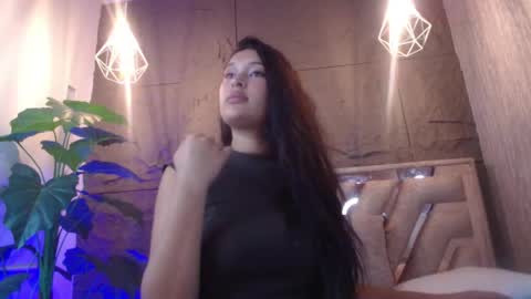 Milenka   online show from May 13, 2026, 5:43 pm