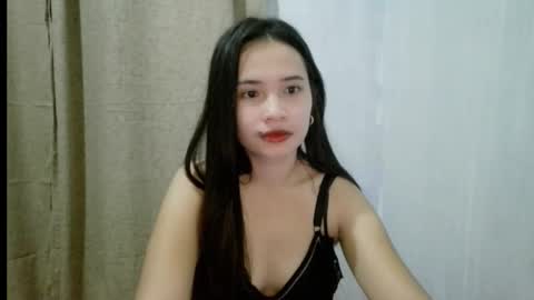 miletera online show from October 3, 2025, 7:49 am