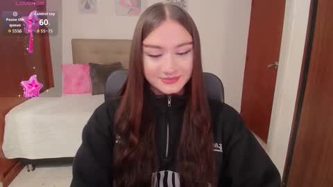 Snapshot of miley_baker chatting on October 18, 2025, 3:13 pm Miley online show from October 18, 2025, 3:13 pm