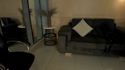 Snapshot of mileycruz_ chatting on December 15, 2024, 3:34 am Miley Cruz IG miley model23 online show from December 15, 2024, 3:34 am