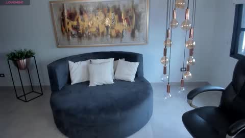 Miley Cruz  IG miley model23 online show from December 13, 2025, 8:14 pm