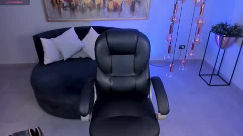 Miley Cruz  IG miley model23 online show from January 15, 2026, 9:18 pm