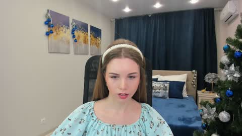 mileygloss online show from December 11, 2024, 12:02 am