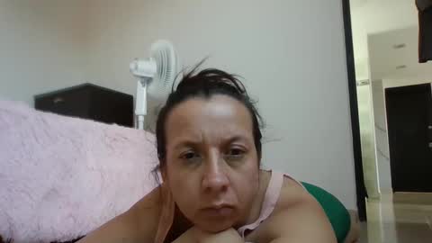 milfevha online show from September 9, 2025, 6:29 pm