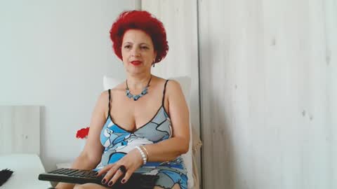Milfsupreme online show from September 9, 2025, 11:21 am