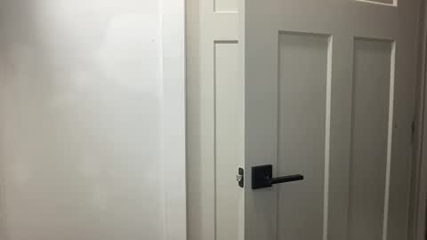 Snapshot of milfhunter1736 chatting on November 17, 2025, 3:34 am HungCollege online show from November 17, 2025, 3:34 am