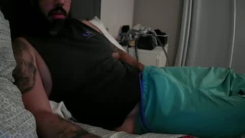 Snapshot of milfloverfl chatting on January 6, 2026, 3:10 am milfloverfl online show from January 6, 2026, 3:10 am